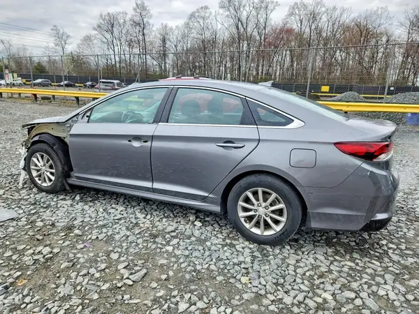 5NPE24AF7KH797590 2019 HYUNDAI SONATA - Image 2