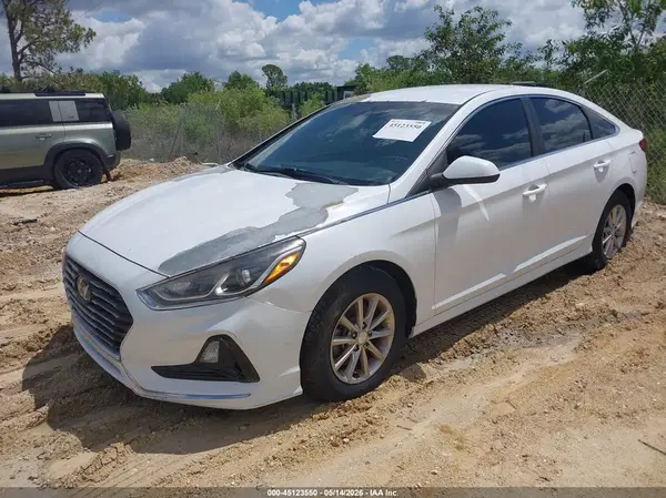 5NPE24AF7KH797606 2019 HYUNDAI SONATA - Image 2