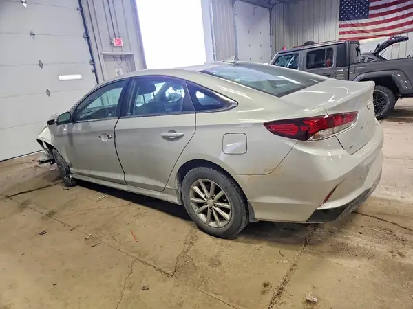 5NPE24AF7KH798304 2019 HYUNDAI SONATA - Image 2