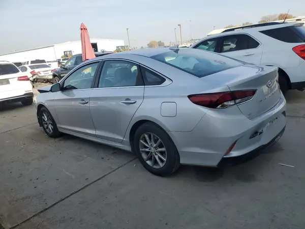 5NPE24AF7KH800505 2019 HYUNDAI SONATA - Image 2