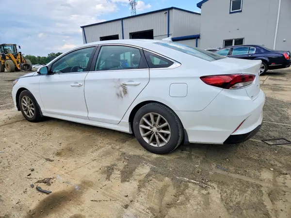 5NPE24AF7KH801041 2019 HYUNDAI SONATA - Image 2