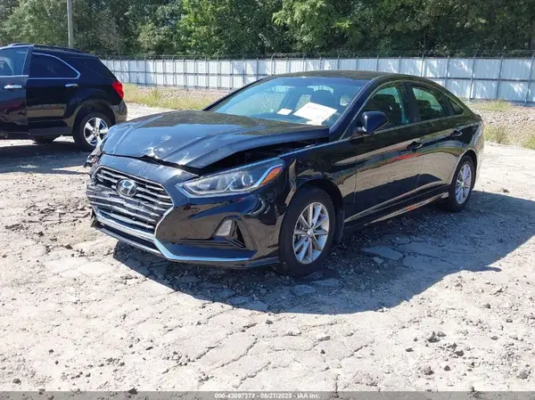 5NPE24AF7KH803176 2019 HYUNDAI SONATA - Image 2