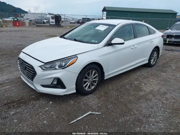 5NPE24AF7KH808863 2019 HYUNDAI SONATA - Image 2