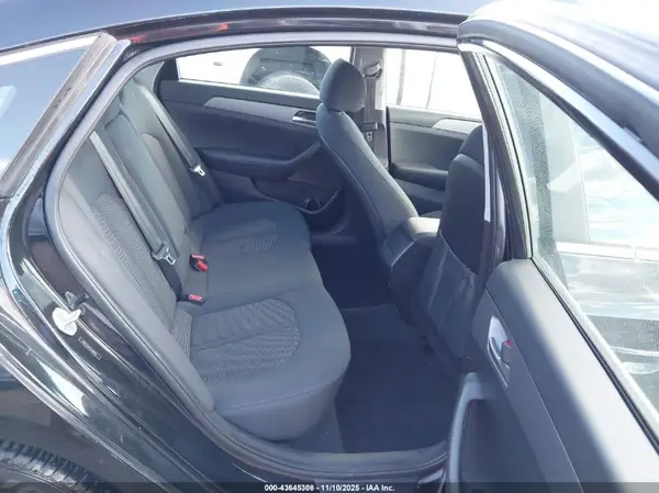 5NPE24AF7KH810421 2019 HYUNDAI SONATA - Image 8