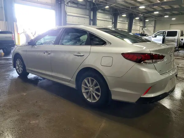 5NPE24AF7KH811410 2019 HYUNDAI SONATA - Image 2