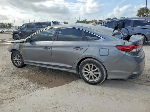 5NPE24AF7KH817062 2019 HYUNDAI SONATA - Image 2