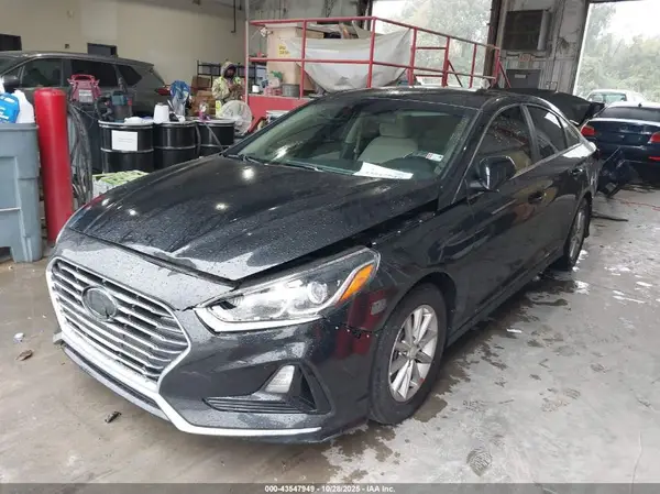 5NPE24AF7KH819524 2019 HYUNDAI SONATA - Image 2