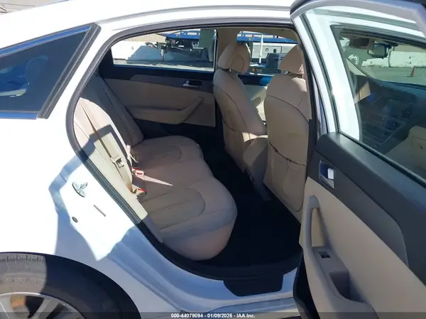 5NPE24AF8GH261934 2016 HYUNDAI SONATA - Image 8