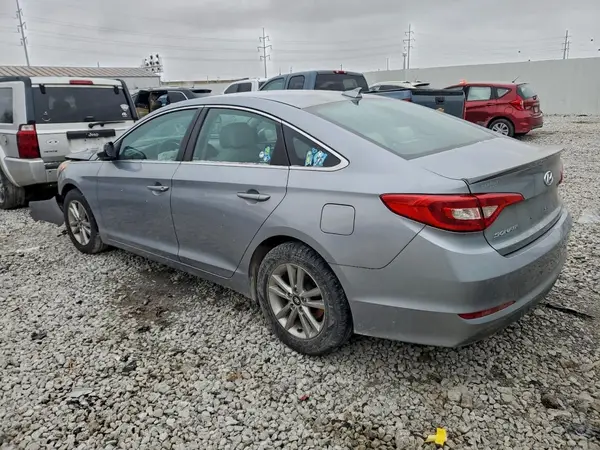 5NPE24AF8GH262744 2016 HYUNDAI SONATA - Image 2
