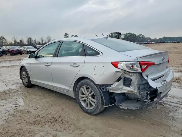 5NPE24AF8GH263473 2016 HYUNDAI SONATA - Image 2