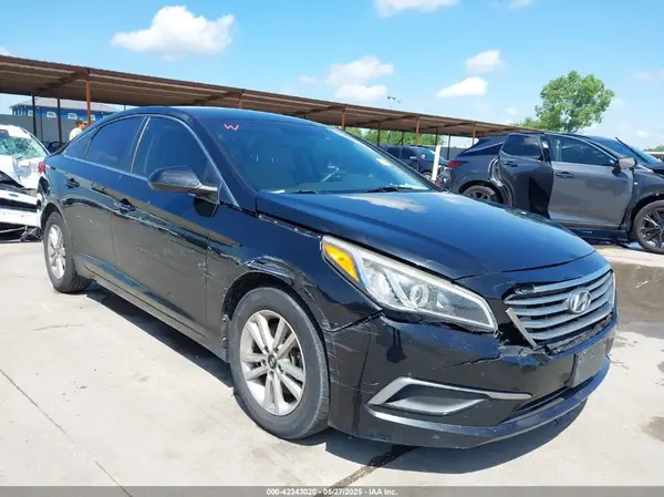 5NPE24AF8GH265031 2016 HYUNDAI SONATA - Image 1