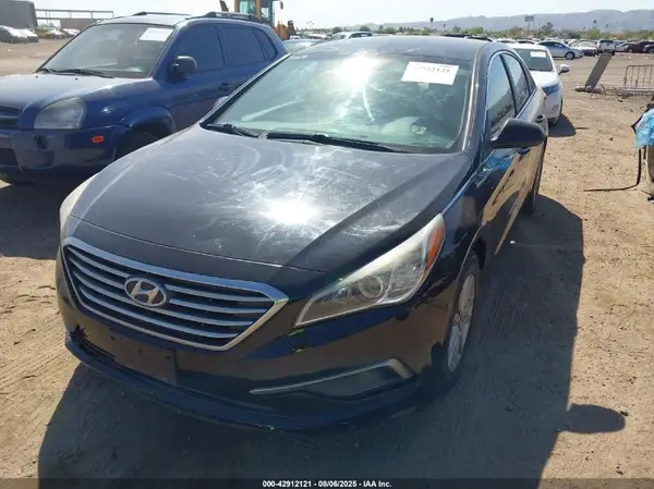 5NPE24AF8GH266518 2016 HYUNDAI SONATA - Image 2