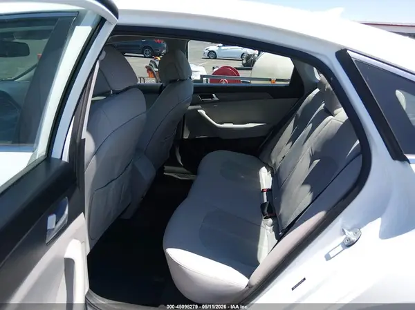 5NPE24AF8GH267295 2016 HYUNDAI SONATA - Image 8