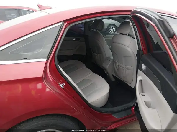 5NPE24AF8GH268530 2016 HYUNDAI SONATA - Image 8