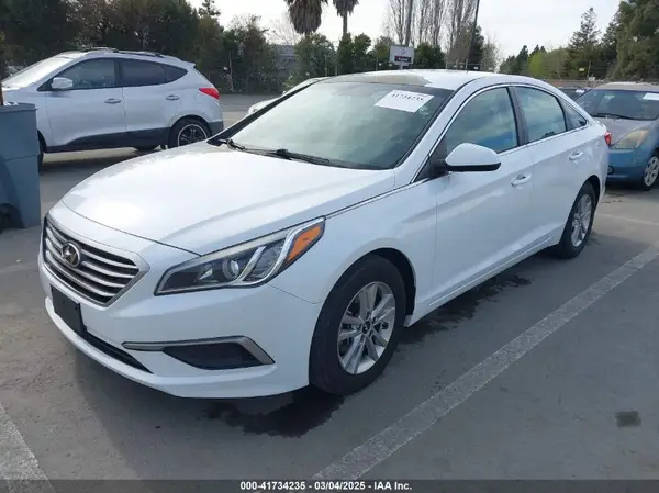 5NPE24AF8GH275249 2016 HYUNDAI SONATA - Image 2