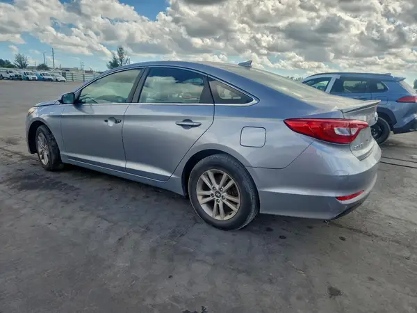 5NPE24AF8GH280421 2016 HYUNDAI SONATA - Image 2