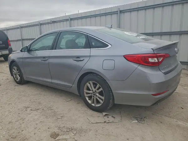5NPE24AF8GH280967 2016 HYUNDAI SONATA - Image 2