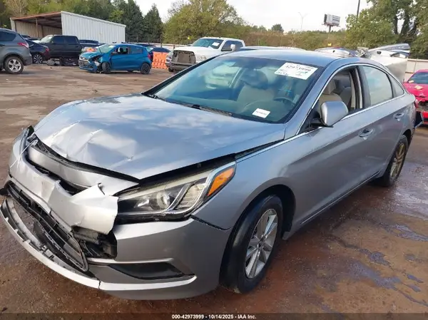 5NPE24AF8GH281973 2016 HYUNDAI SONATA - Image 2
