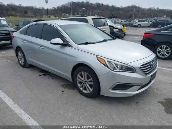 5NPE24AF8GH282170 2016 HYUNDAI SONATA - Image 1