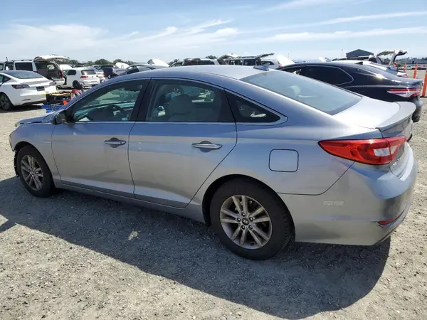 5NPE24AF8GH284324 2016 HYUNDAI SONATA - Image 2