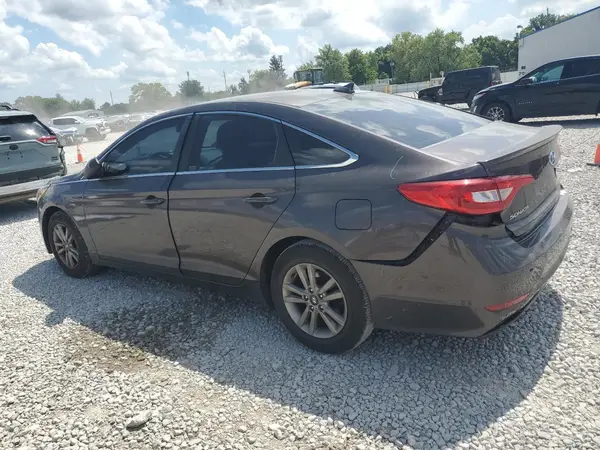 5NPE24AF8GH284498 2016 HYUNDAI SONATA - Image 2