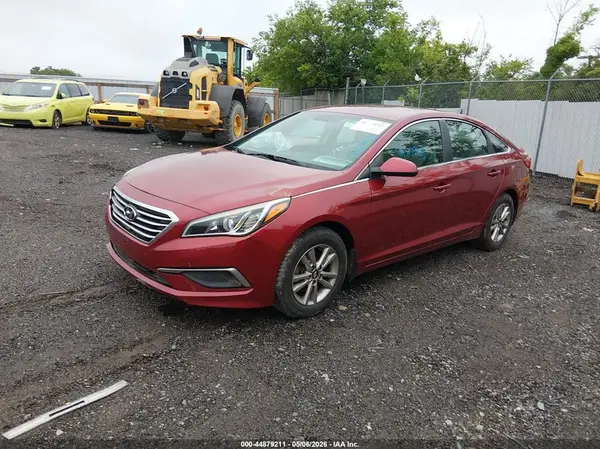 5NPE24AF8GH290978 2016 HYUNDAI SONATA - Image 2