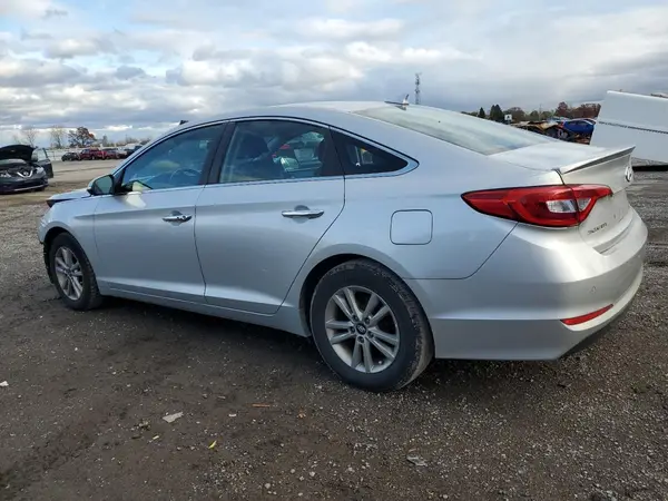 5NPE24AF8GH293301 2016 HYUNDAI SONATA - Image 2