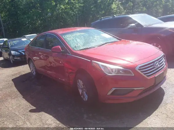 5NPE24AF8GH294450 2016 HYUNDAI SONATA - Image 1