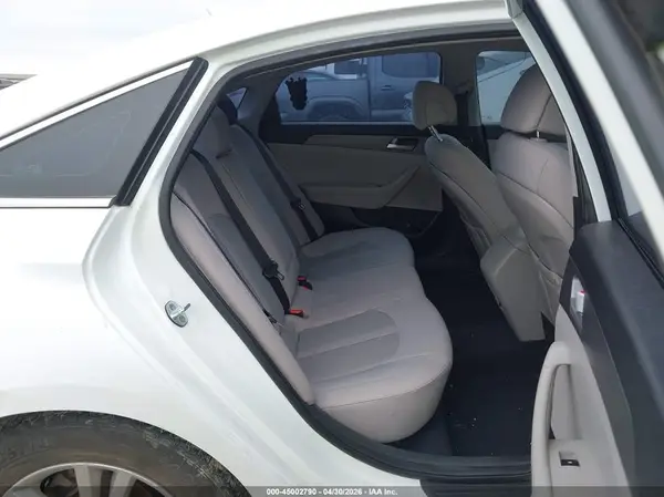 5NPE24AF8GH294805 2016 HYUNDAI SONATA - Image 8