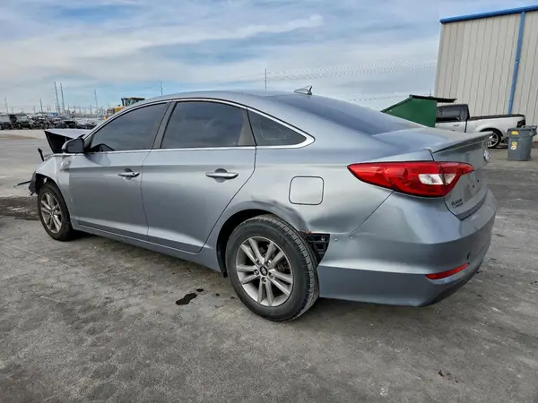 5NPE24AF8GH296232 2016 HYUNDAI SONATA - Image 2