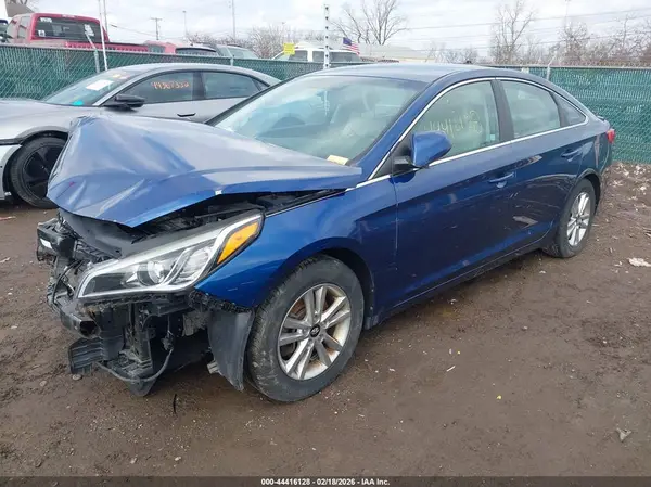 5NPE24AF8GH303714 2016 HYUNDAI SONATA - Image 2