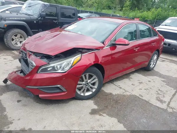 5NPE24AF8GH304748 2016 HYUNDAI SONATA - Image 2