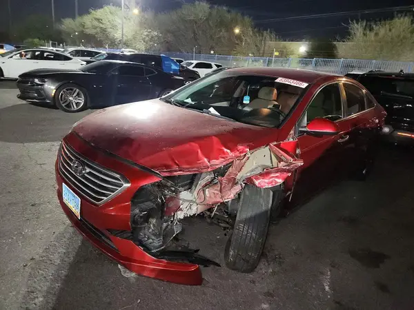 5NPE24AF8GH308203 2016 HYUNDAI SONATA - Image 1