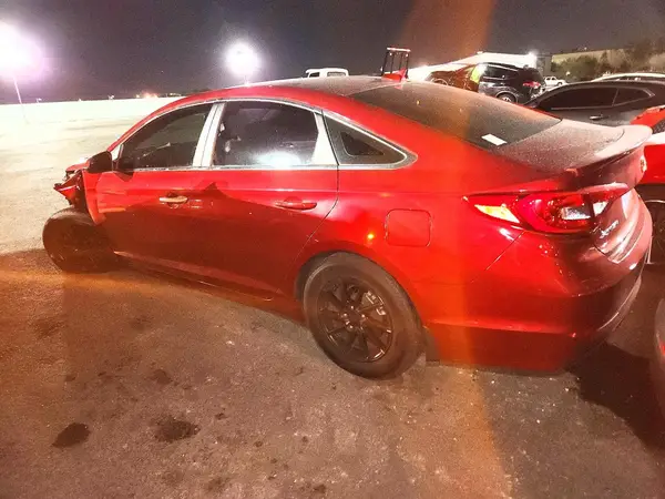5NPE24AF8GH308203 2016 HYUNDAI SONATA - Image 2