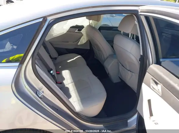 5NPE24AF8GH310601 2016 HYUNDAI SONATA - Image 8