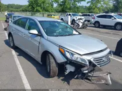 5NPE24AF8GH311523 2016 HYUNDAI SONATA