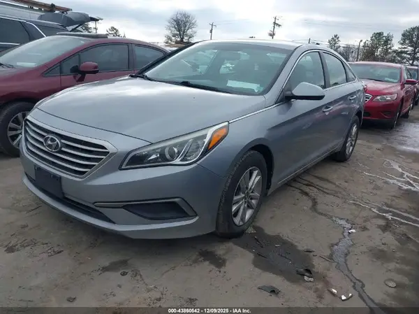 5NPE24AF8GH314681 2016 HYUNDAI SONATA - Image 2