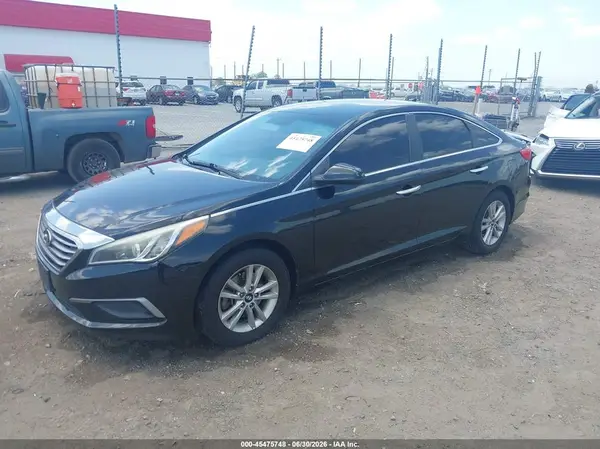 5NPE24AF8GH316608 2016 HYUNDAI SONATA - Image 2
