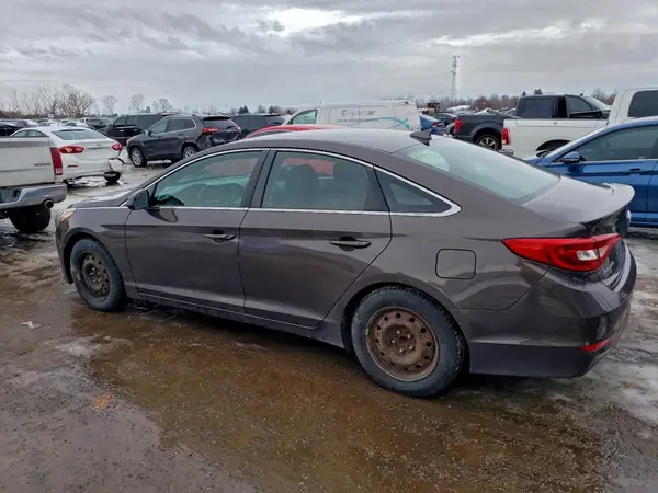 5NPE24AF8GH318052 2016 HYUNDAI SONATA - Image 2