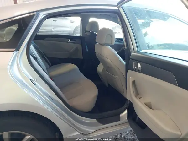 5NPE24AF8GH320058 2016 HYUNDAI SONATA - Image 8