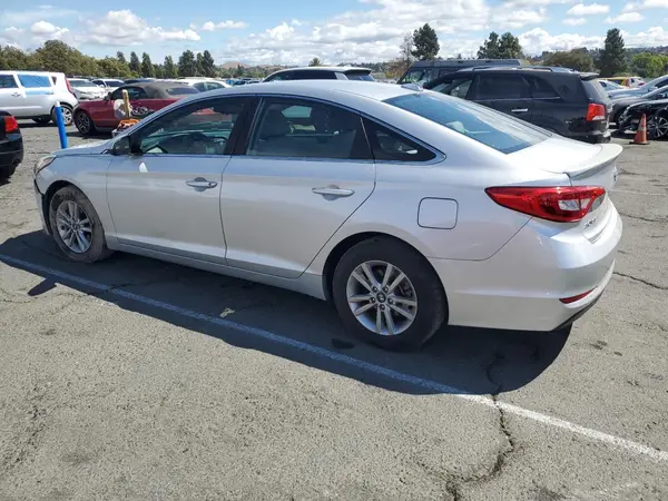 5NPE24AF8GH320593 2016 HYUNDAI SONATA - Image 2