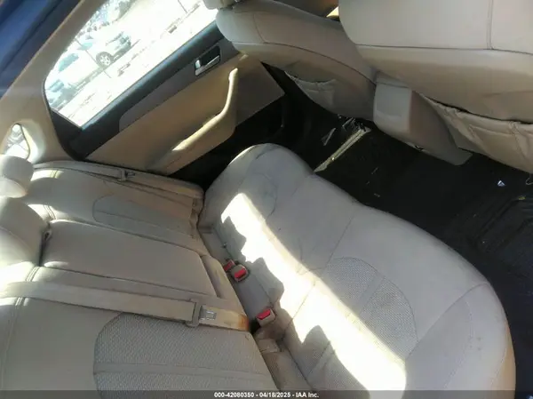 5NPE24AF8GH321923 2016 HYUNDAI SONATA - Image 8