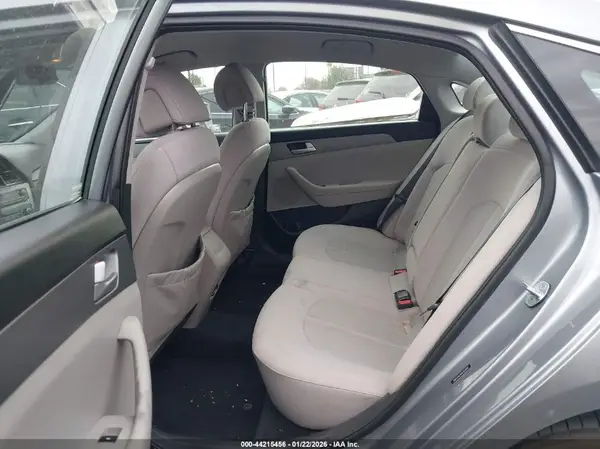 5NPE24AF8GH322988 2016 HYUNDAI SONATA - Image 8