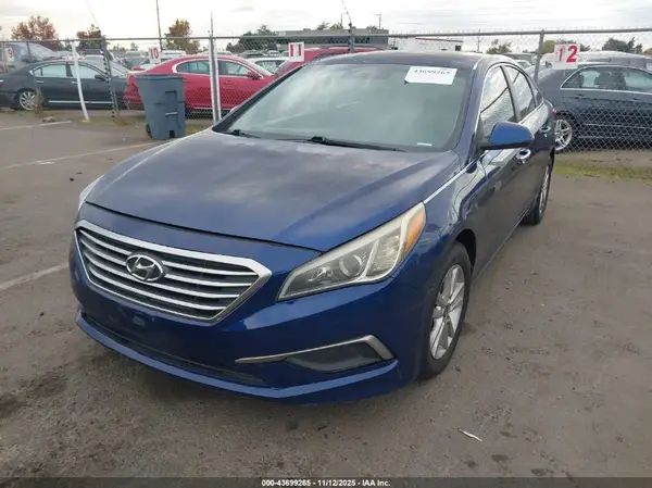 5NPE24AF8GH326524 2016 HYUNDAI SONATA - Image 2