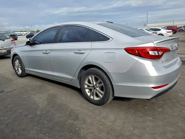 5NPE24AF8GH327687 2016 HYUNDAI SONATA - Image 2