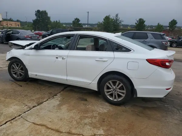 5NPE24AF8GH328063 2016 HYUNDAI SONATA - Image 2