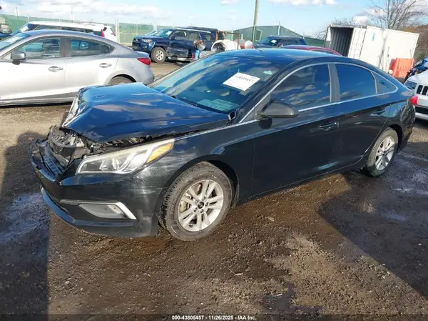 5NPE24AF8GH332808 2016 HYUNDAI SONATA - Image 2