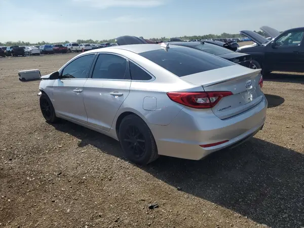 5NPE24AF8GH335045 2016 HYUNDAI SONATA - Image 2