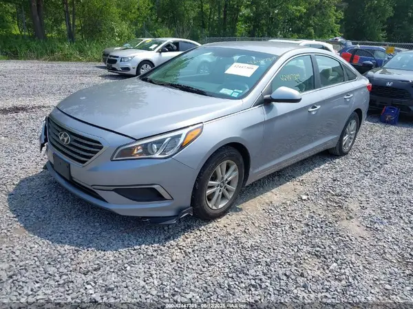 5NPE24AF8GH335479 2016 HYUNDAI SONATA - Image 2