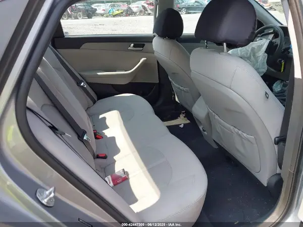 5NPE24AF8GH335479 2016 HYUNDAI SONATA - Image 8